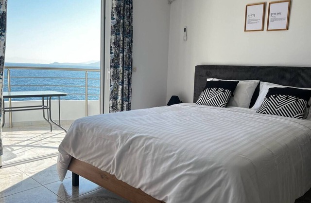 Seafront studio with terrace