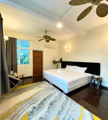 Seahome Boutique Hotel