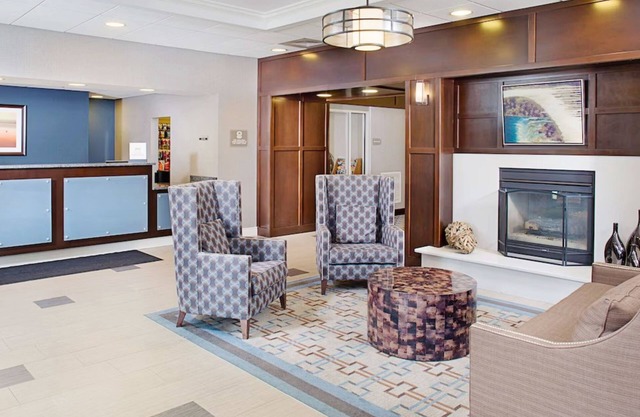 Seamless Stay in Manchester: Close to the Airportn