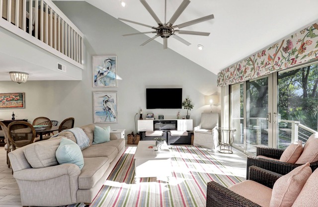 SeaPines, Beautifully Decorated and Updated, Two free bikes