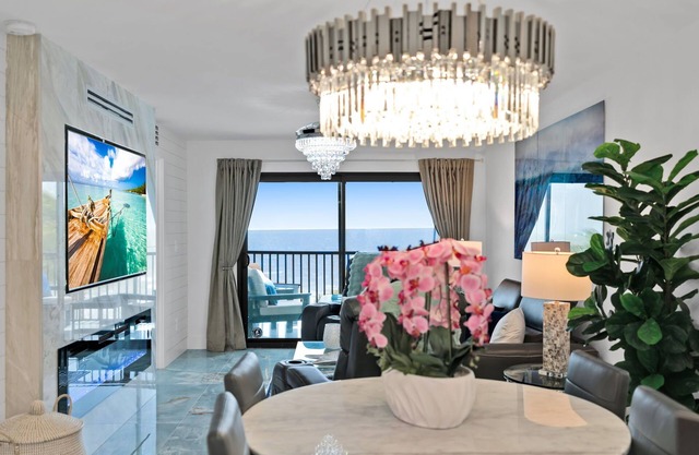 SEASIDE 408. Sea La Vie is a luxurious BEACHFRONT 2BR/2BA Condo in FMB