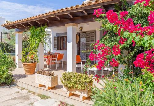 Seaside Cottage Son Serra Marina