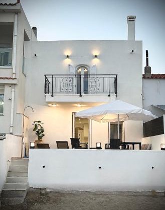 Seaside Luxury Komi Beach Villa