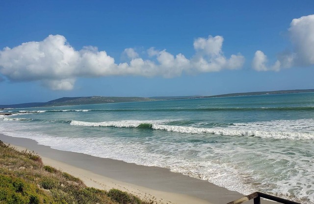 Seaside Retreat in Langebaan with Hot Tub and BBQ