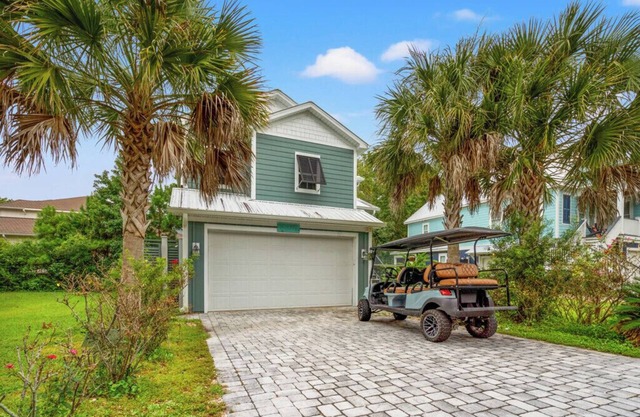 Seaside Serenity: Walk to the Beach, Cart to Golf, Litchfield in Pawleys Island