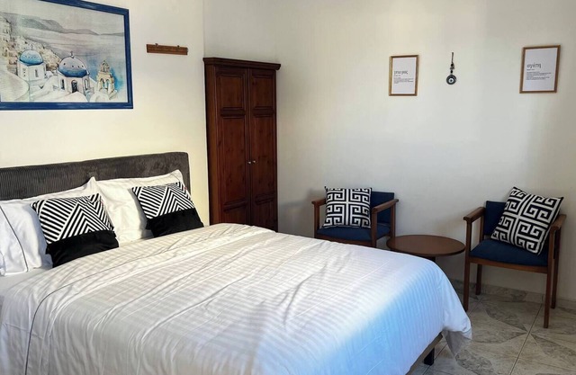 Seaside studio with private terrace