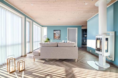 Seaside Villa in Henningsvær