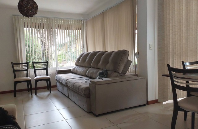 Season in Floripa! A comfortable retreat near the beach