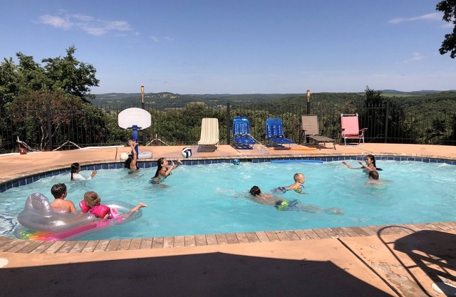 Secluded Getaway with Private Pool and Panoramic View of the Arkansas Ozarks!