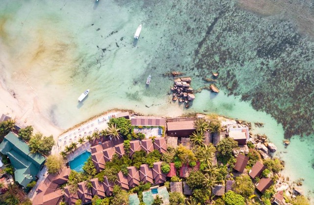 Secret Place Hotel and Restaurant