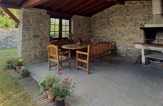 Self catering Arteondo for 8 people