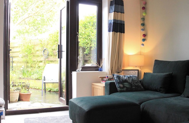 Self contained apartment in idyllic English village. Quiet and peaceful.