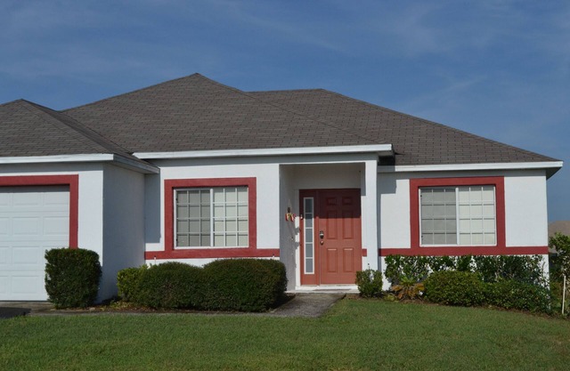 Selfcatering home, southwest private pool, game-room, free internet and wifi