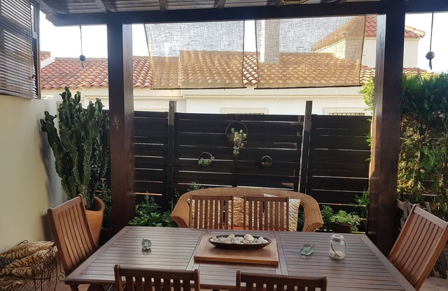 SEMI-DETACHED CHALET NEAR THE BEACH