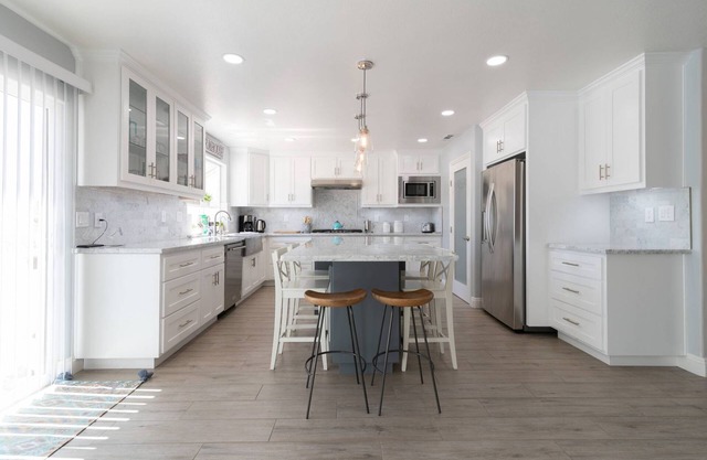 Semi secluded retreat/remote office/City escape. A getaway On 100 acres ranch