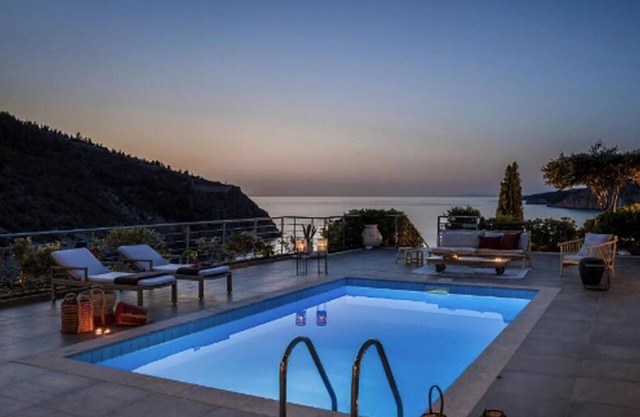 Sensational Kefalonia Villa | Villa Lotto | 2 Bedrooms | Seafront | Spectacular.