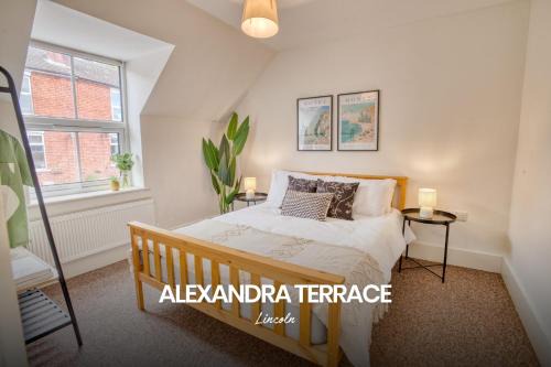 Sentimental and Homely 3-bed Home in Lincoln by Renzo, Amazing Location, Close to Cathedral and Castle!