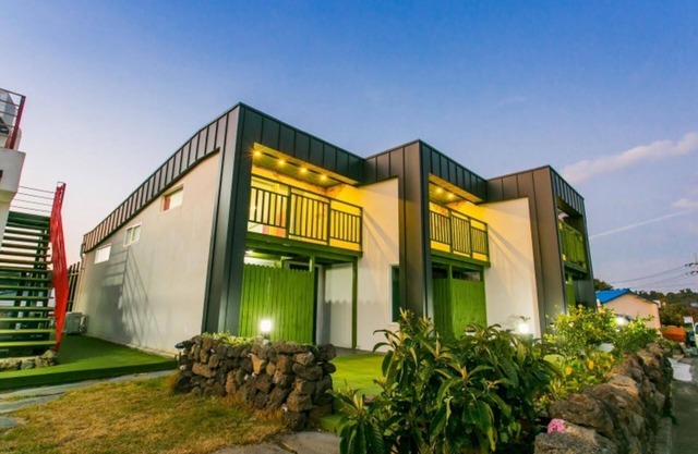 Seogwipo Dudury Pension