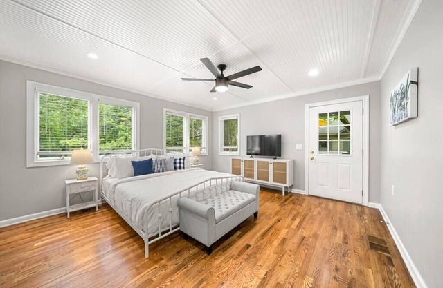 Serene 3BR home in Historic Downtown Norcross