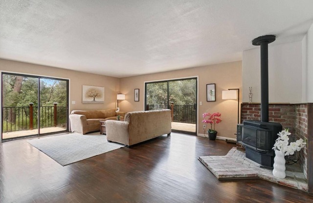 Serene 4 BR Unit in Lake Arthur