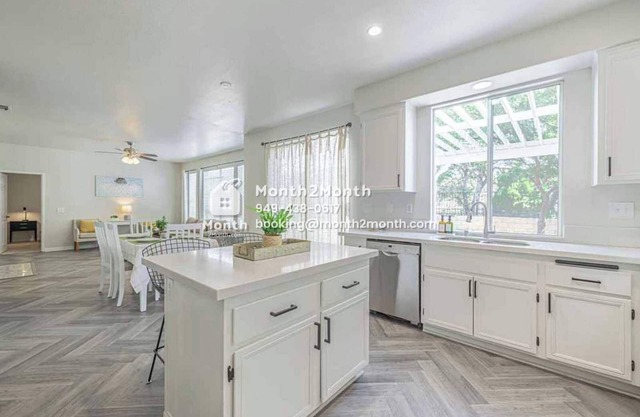 Serene and Elegant Estate On Racquet Ln #42183