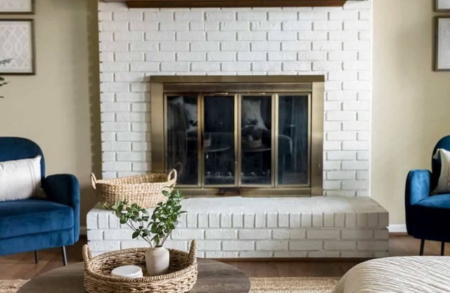 Serene Getaway with Patio in Pineville