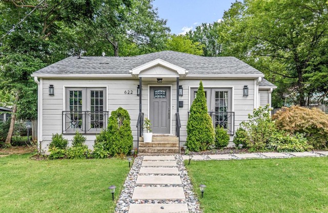 Serene On Maple - Close to DT and U of A