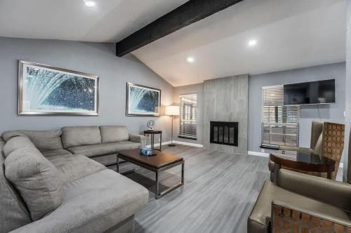 Serene Stays for You & Family Perfect StarVacatio