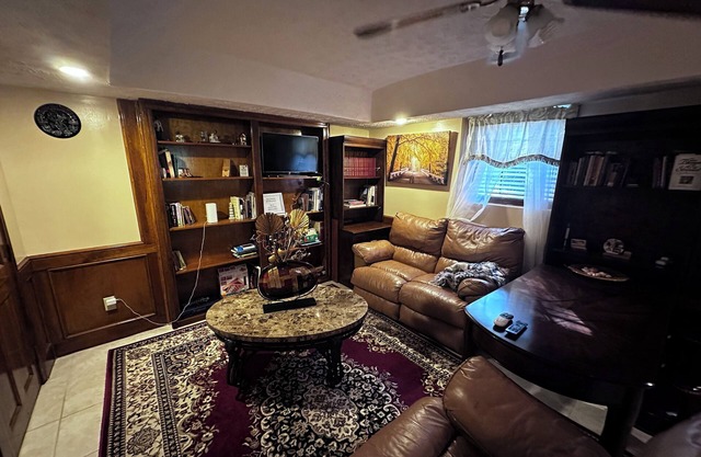 Serene Stonecrest Oasis