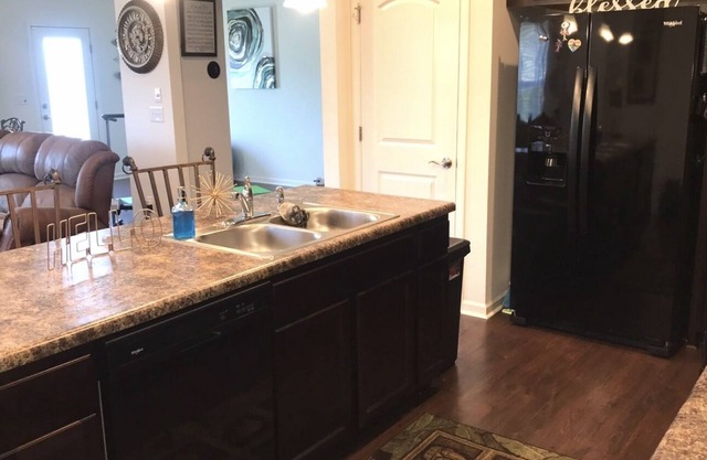 Serenity at its best! Minutes away from Uptown Charlotte!