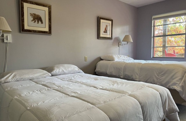 Serenity at Rock Retreat Rm 21