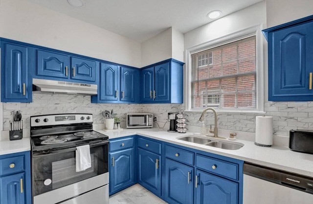 Serenity in East Memphis - 5 mi. from Midtown