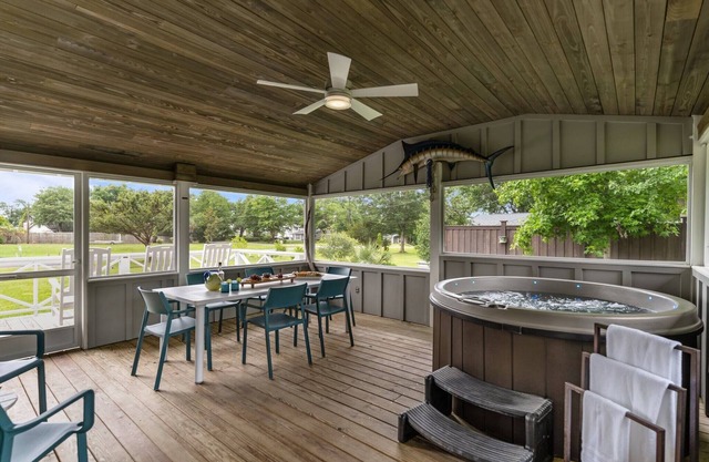 Serenity on Trinity | Hot Tub | Pets Welcome