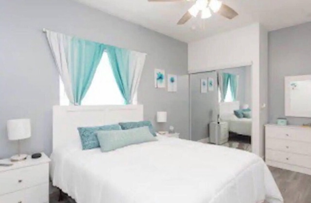 *Serenity place* Hosted by Ricky & Tania