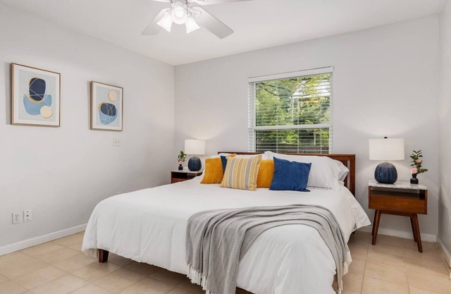 Serenity Terrace🕊️ King Bed | Lounge | Coffee Bar