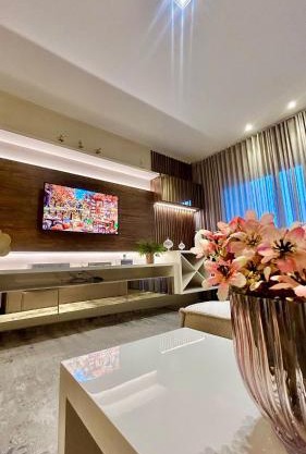 Seu Lar na Serra com Lareira e Piscina aquecida 4min Centro