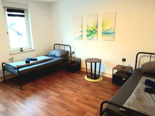 Seyfarthrooms - Monteurwohnung Großröhrsdorf 1 - zentrale Lage, gute Anbindung, voll ausgestattet