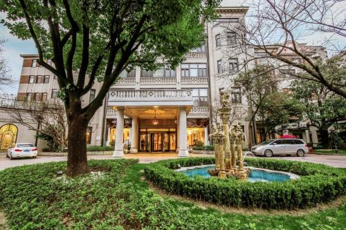 Shanghai Donghu Hotel - Shanghai Style Garden House