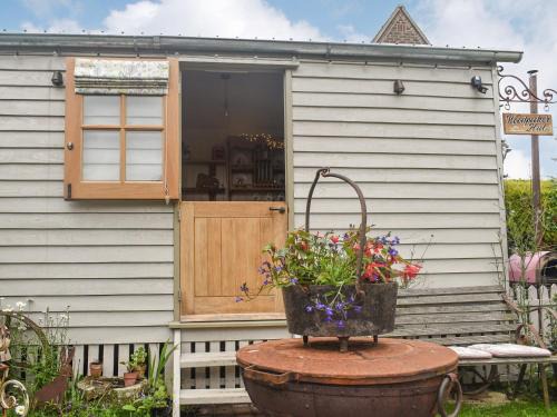 Shepard's Hut