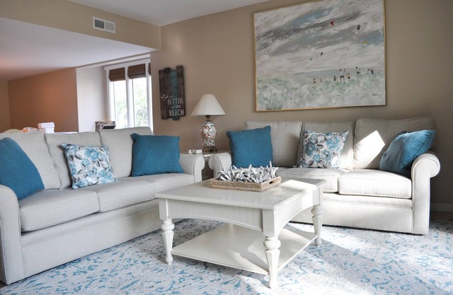 Shipmaster - Spacious 3BR, 3 Bath with Golf-View/Tennis/Pool/BEACH LOCKER