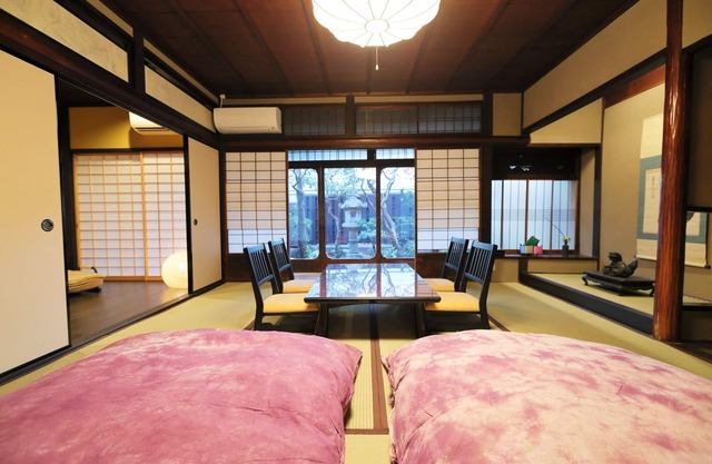 Shiratora Nishijin weaving studio 100 years old wa/Kyoto Kyōto