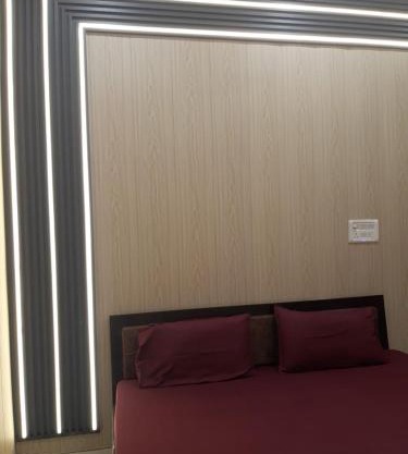 Shivay Guest House Near Ram Mandir