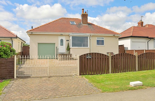 Shoe Buttons Cottage at Gap Road