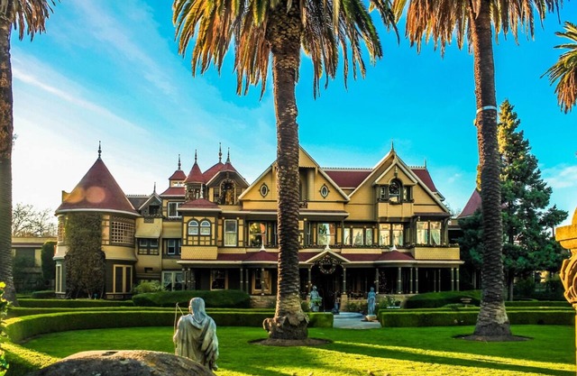 Shopping Spree at Westfield Valley Fair Shopping Mall and Santana Row! Parking