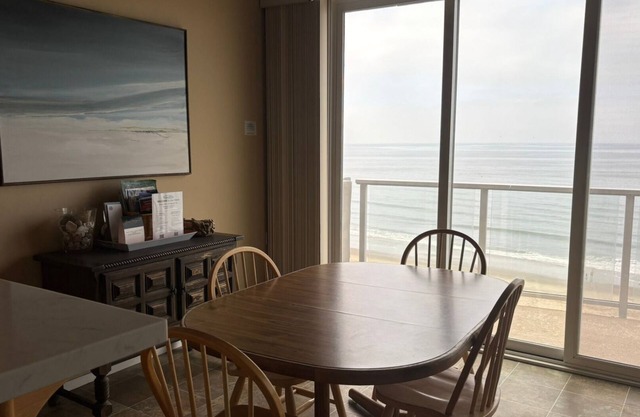 Shore del Mar Unit #I | Oceanfront Vacation Rental at Rio del Mar Beach
