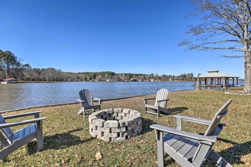 Shoreline Home with Boat Dock and Fire Pit in Shelby!