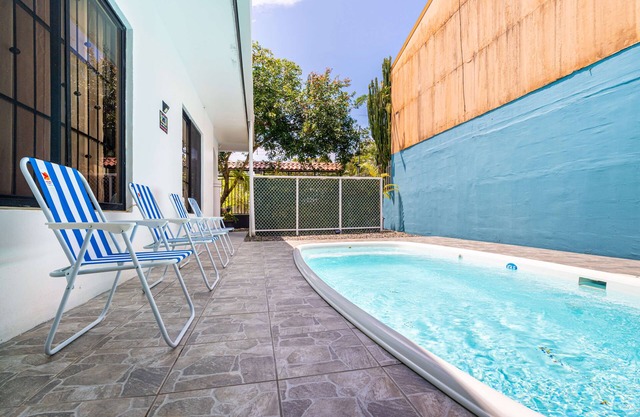 Short drives to two amazing beaches-Palo Seco+Playa Bandera, walk to shopping