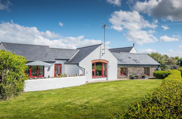 Silk Purse, Holiday Home Angle, Sleeps 4, 2 bedrooms, bathrooms