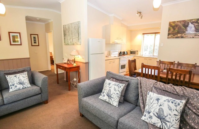 SILVER BIRCHES HOLIDAY VILLAGE - UNIT 7