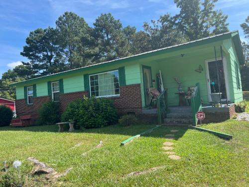 Simple Country Living